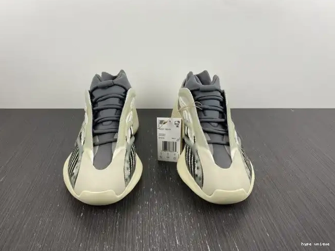 hype ID1674 Yeezy V3 Fade Adidas Salt 700 0521